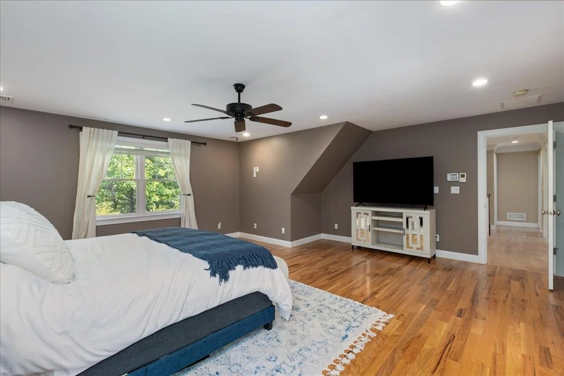 Photo of 137 Garland