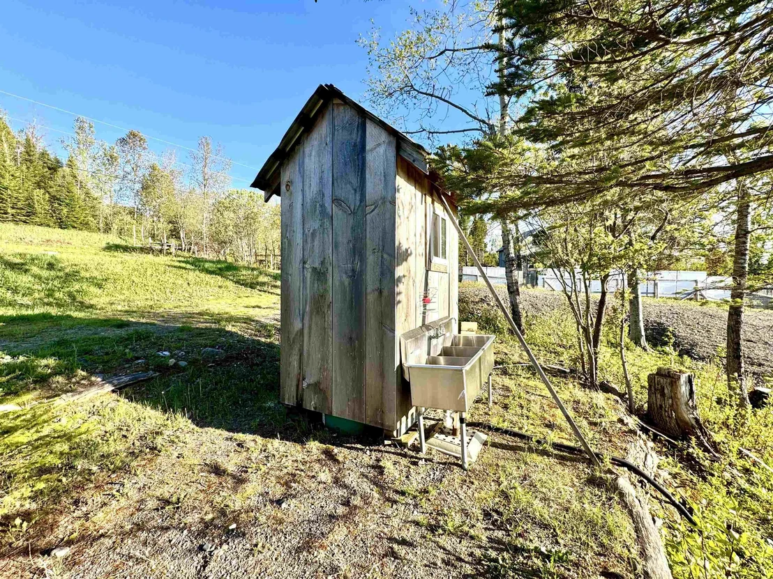 Photo of Lot 5 Diamond Pond