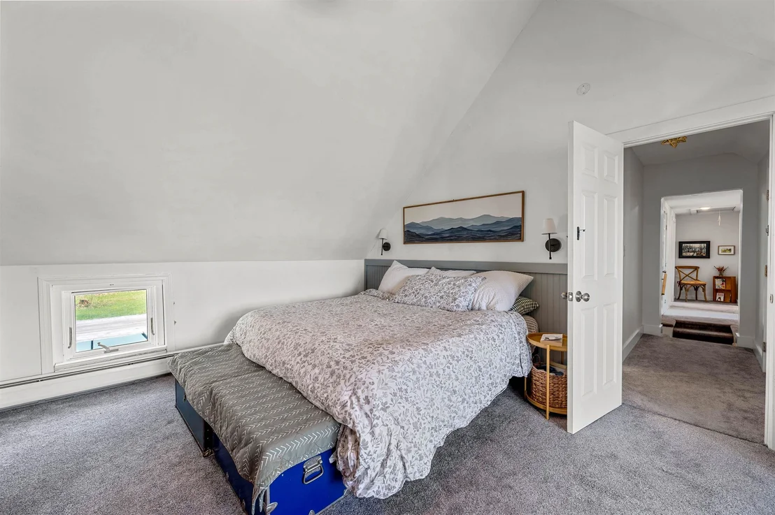 Photo of 855 Jacobs