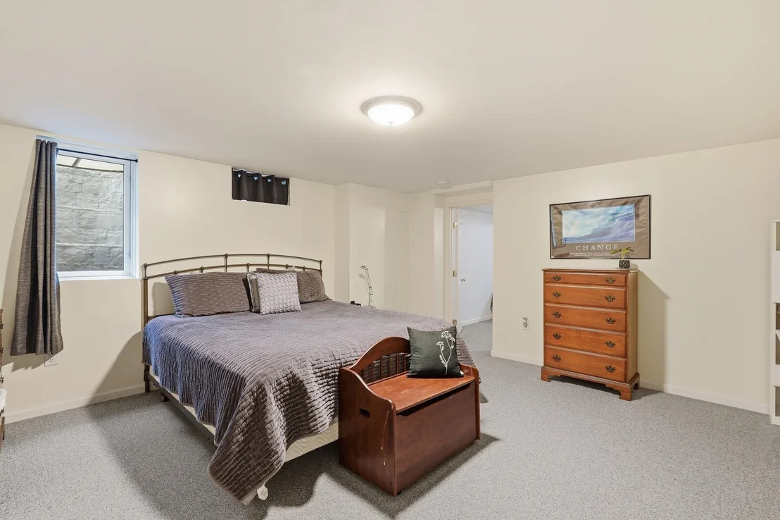 Photo of 19 Tamarack