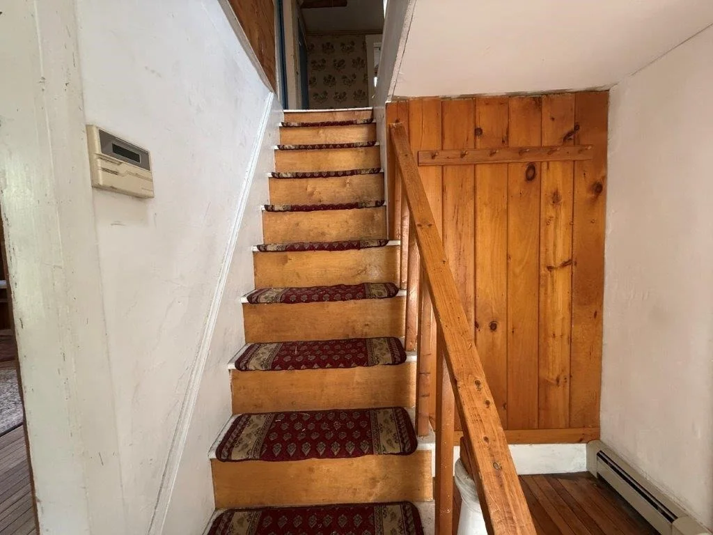 Photo of 446 Walker Brook