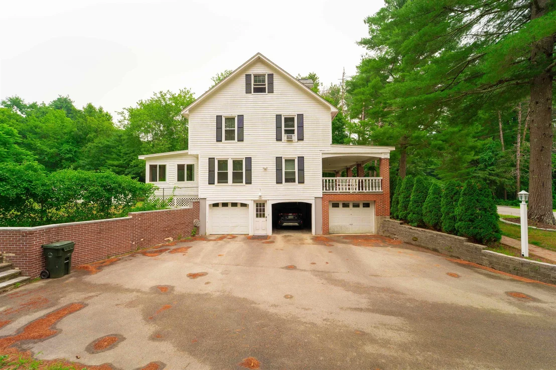 Photo of 12 Beech Hill