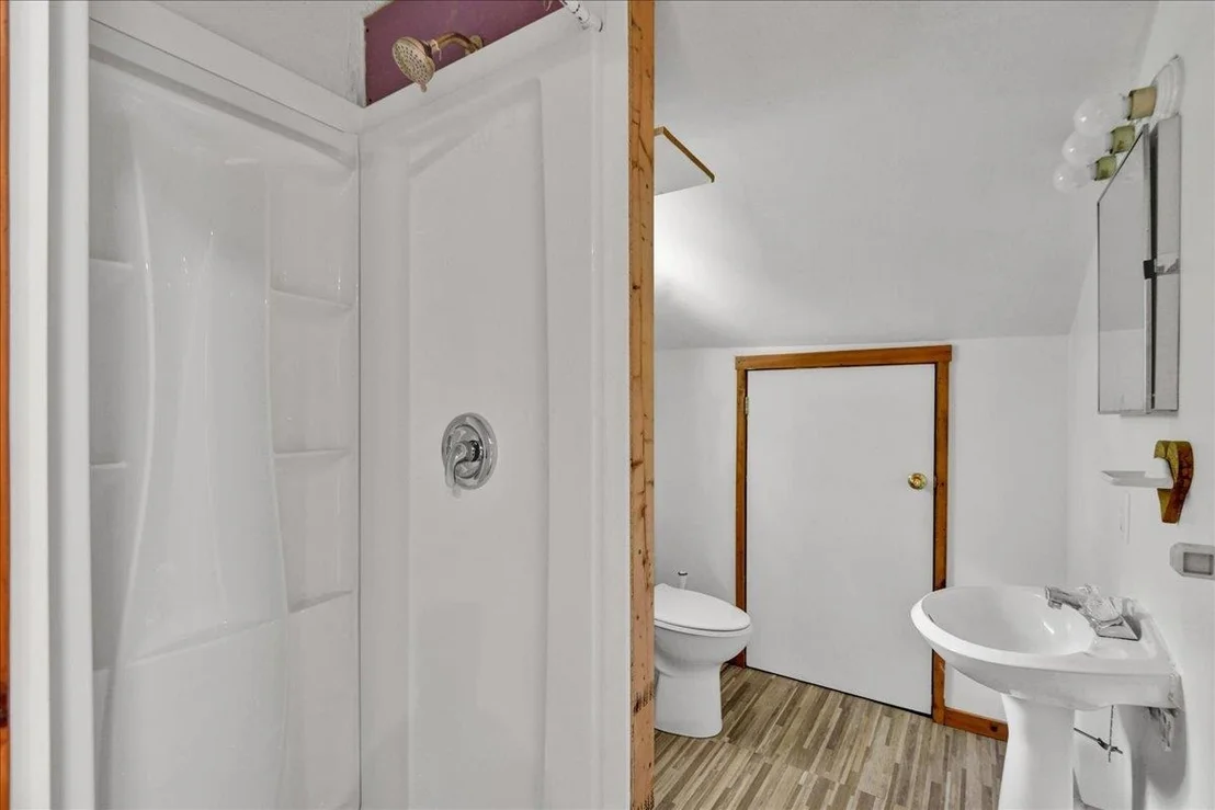 Photo of 929 Codding Hollow