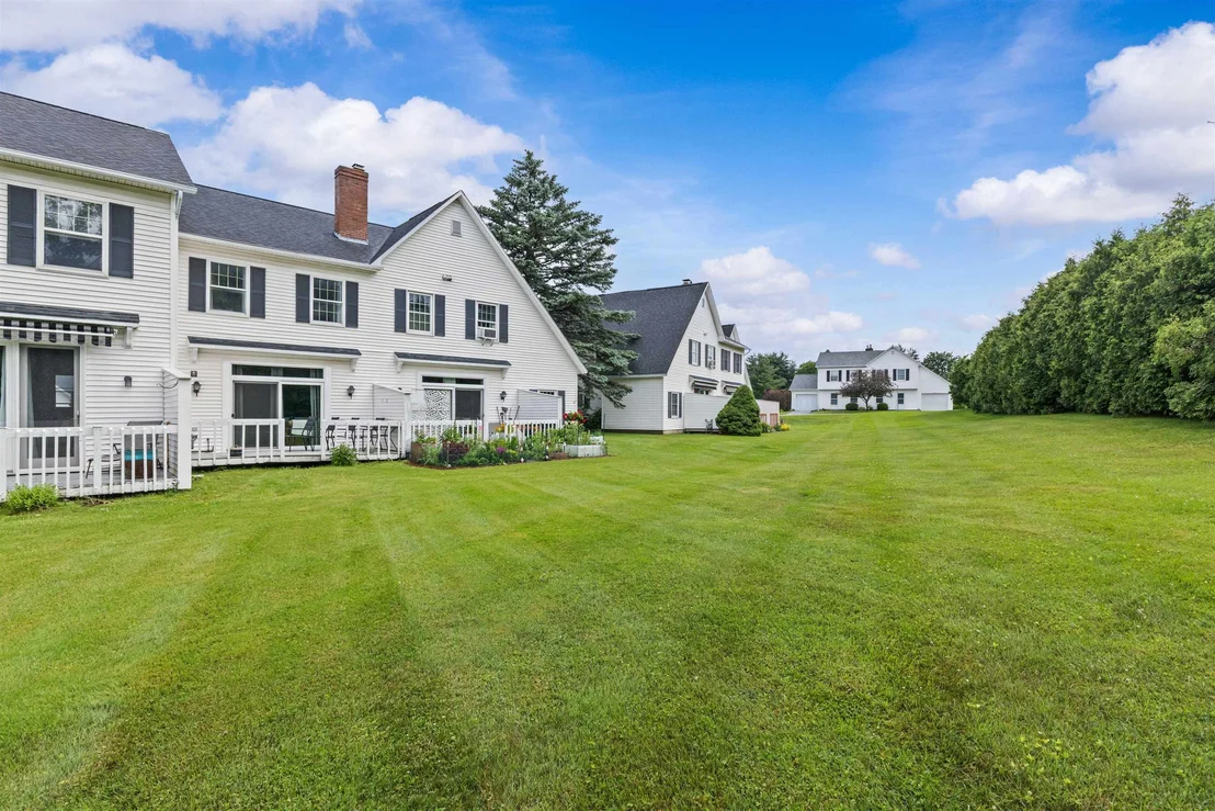 Photo of 423 Westview