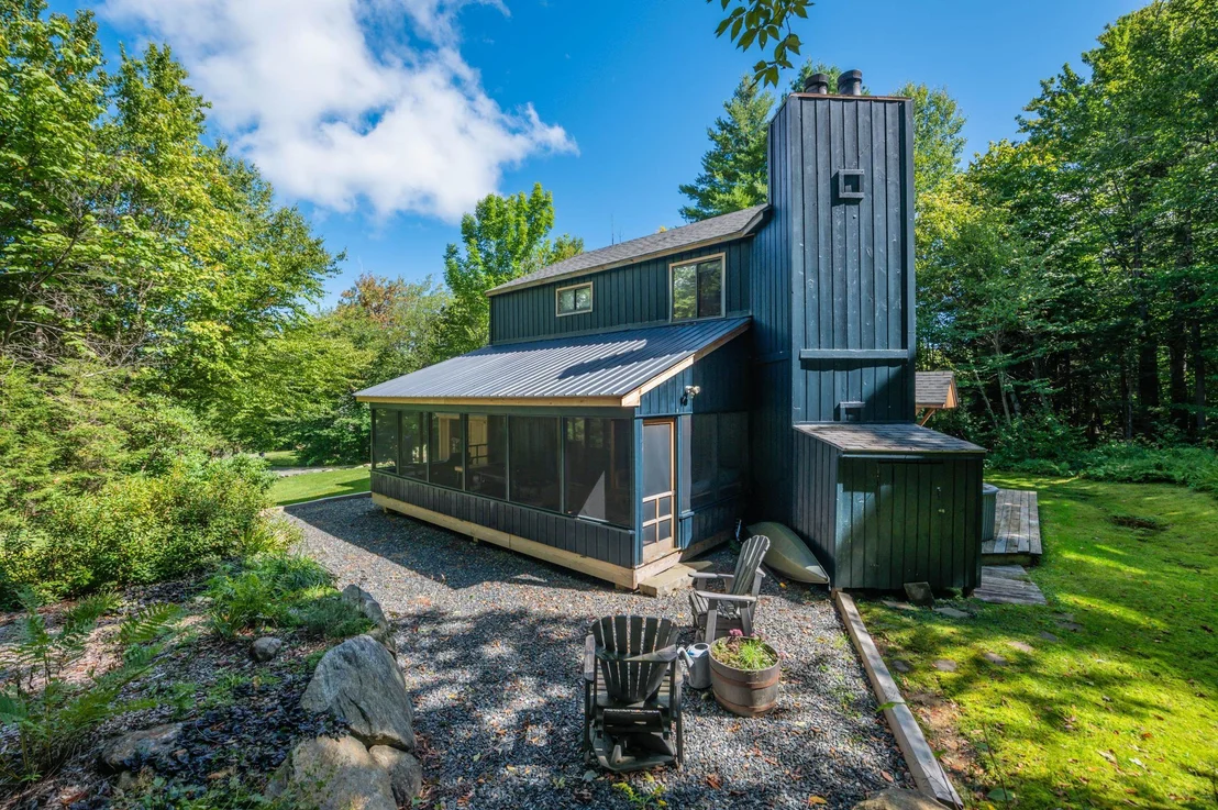 Photo of 15 Bears Den