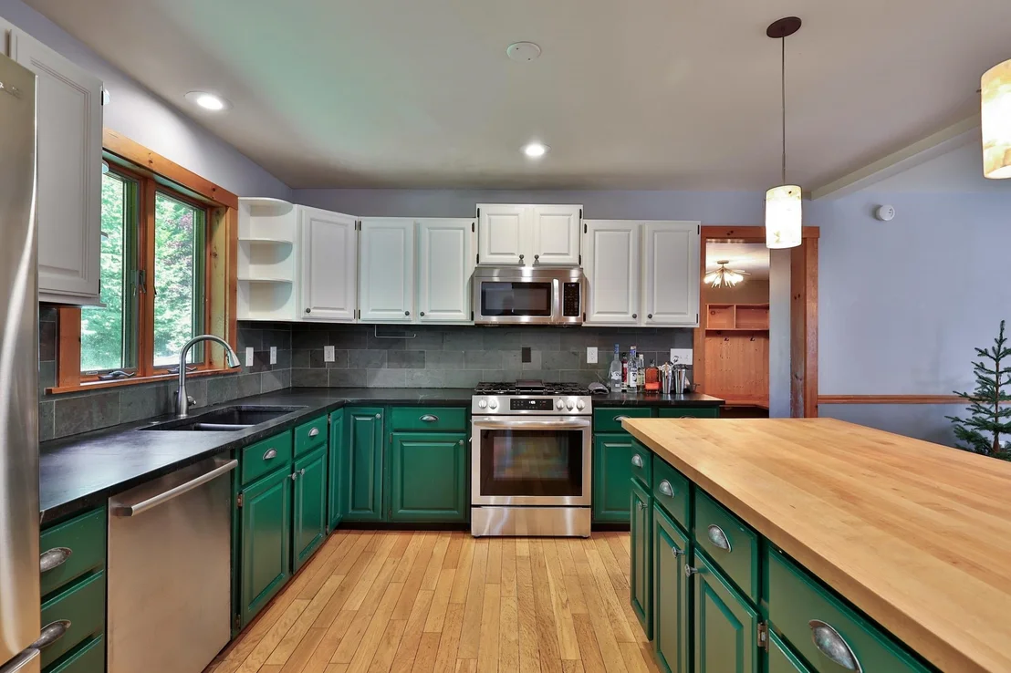 Photo of 38 Stony Brook