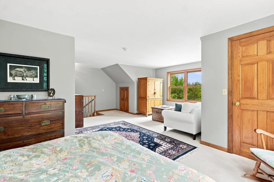 Photo of 656 Highland