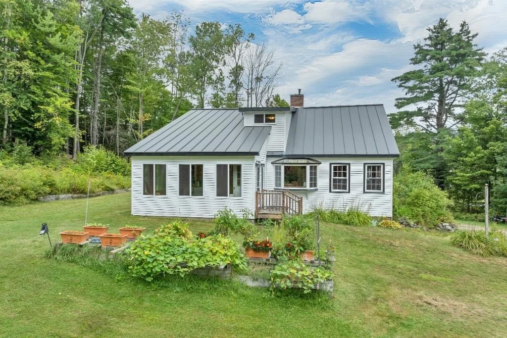 Photo of 533 Ellsworth Hill