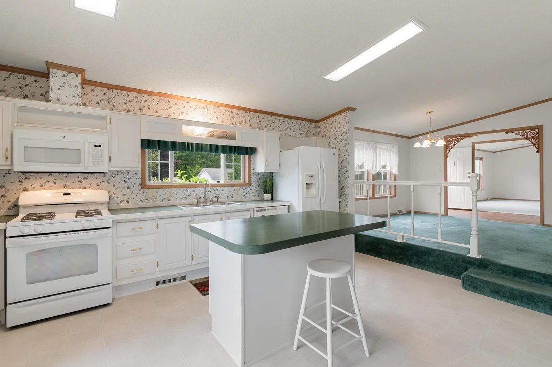 Photo of 611 Meadowbend