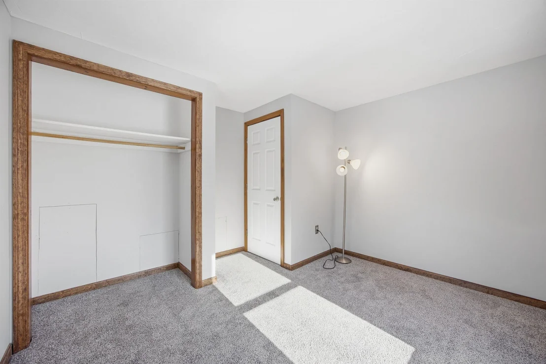 Photo of 419 Flaghole