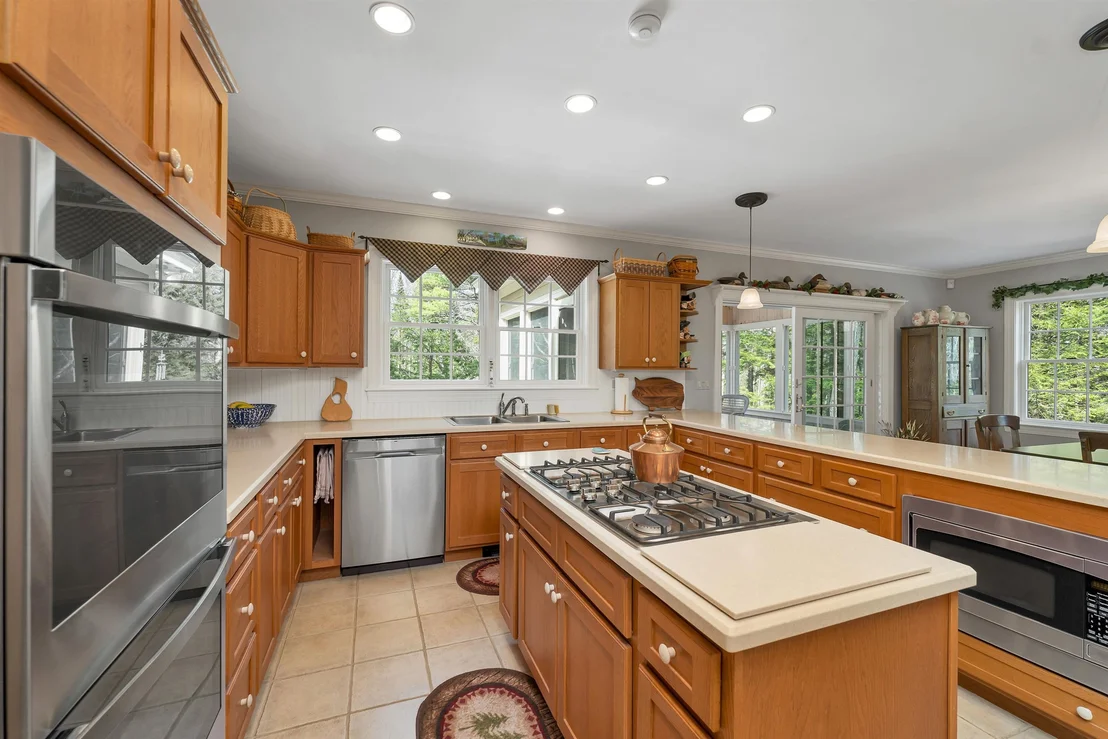 Photo of 1 River Heights