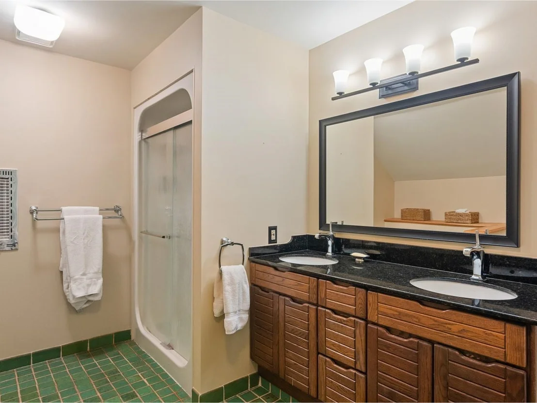 Photo of 66 Dunder