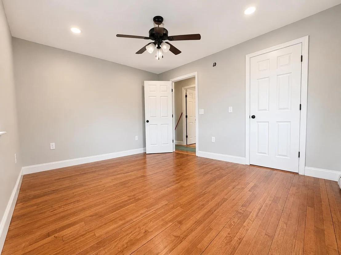 Photo of 723 Third