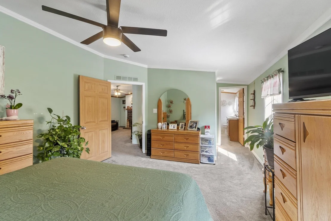 Photo of 168 Eagle Pond