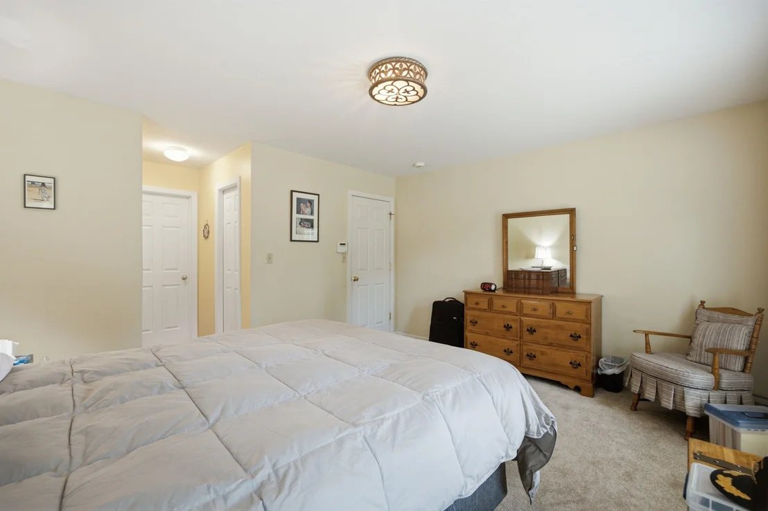 Photo of 48 Adams