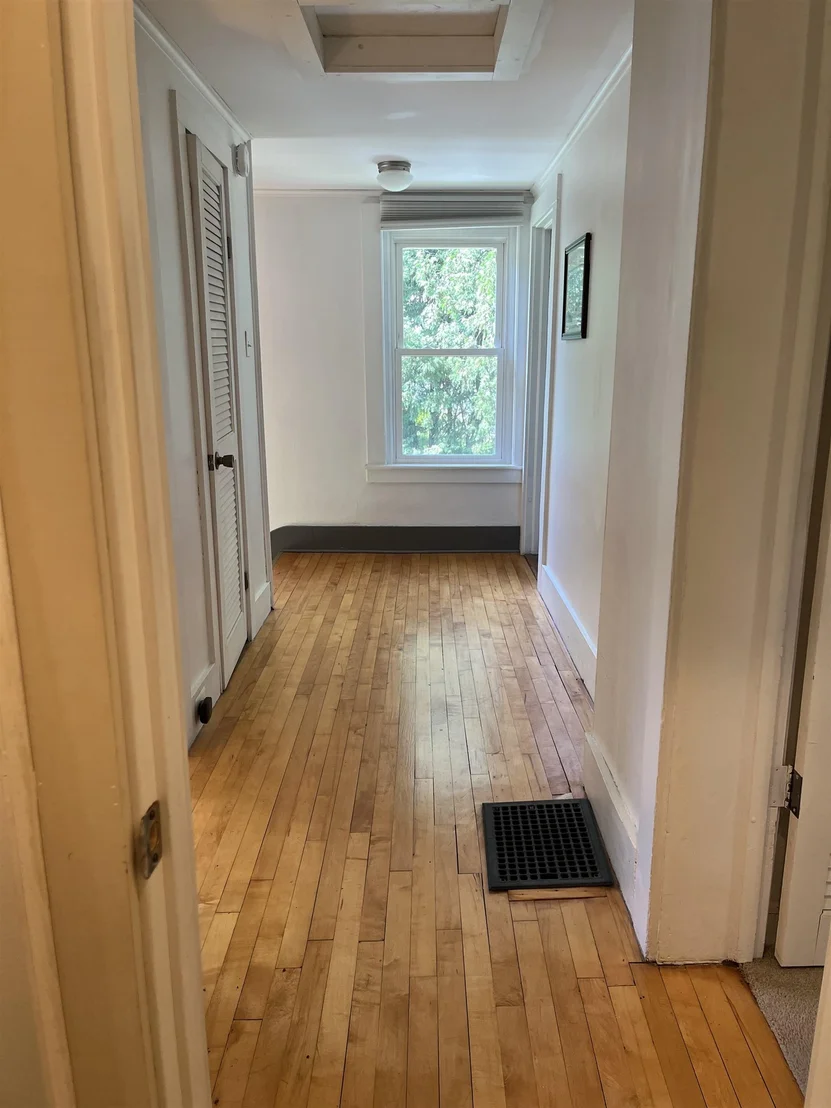 Photo of 24 Pleasant