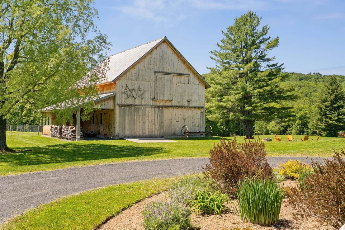 Photo of 1754 Brook