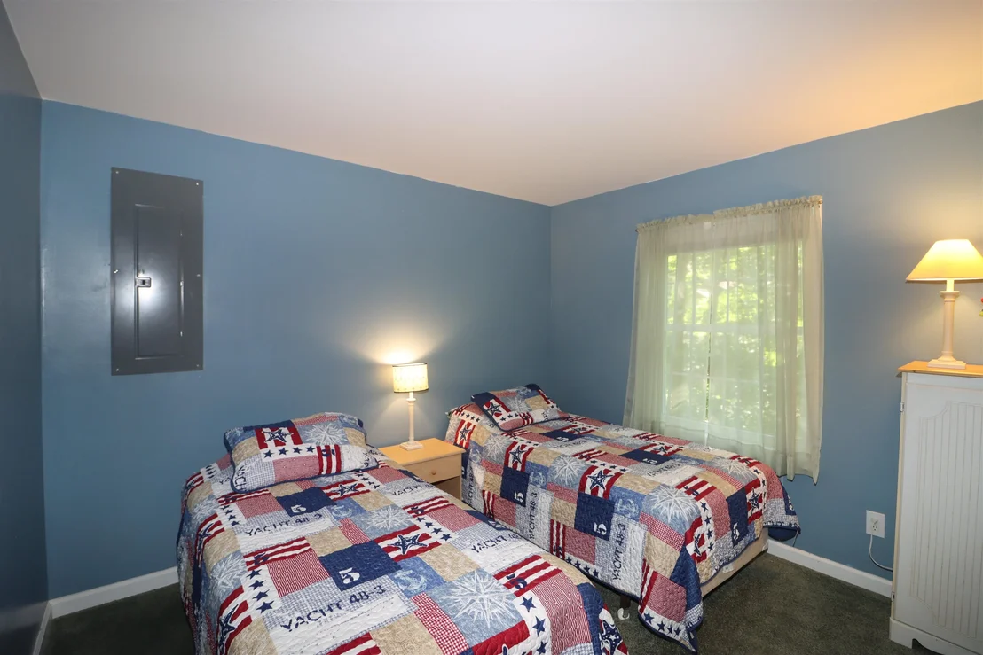 Photo of 461 Jericho