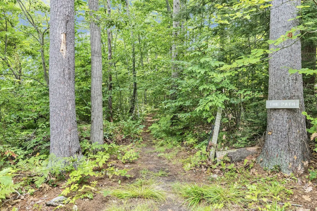 Photo of 332 Route 202