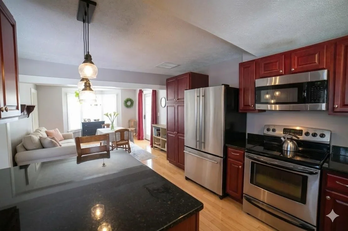 Photo of 18 Maple