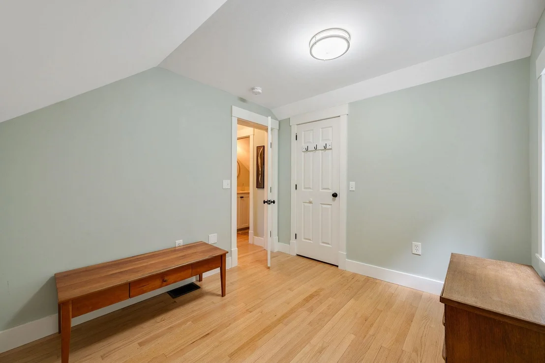 Photo of 100 Parsons