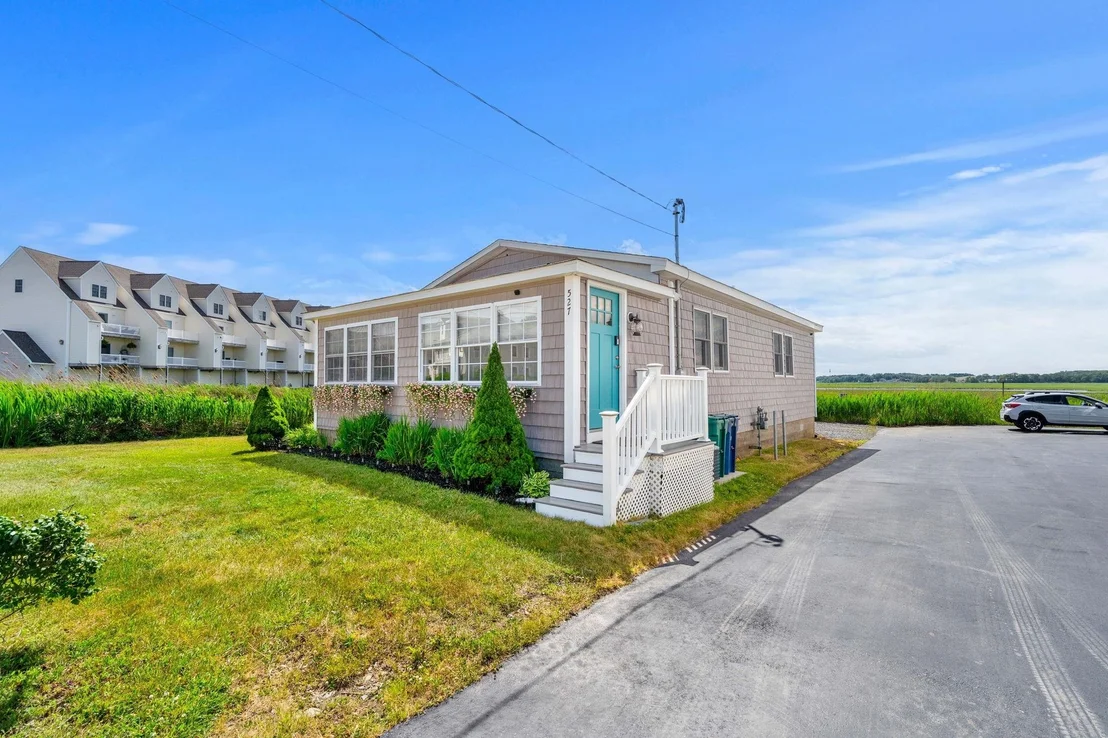 Photo of 527 Ocean