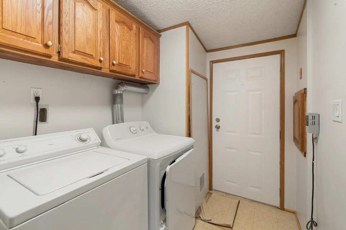 Photo of 425 Mountain View