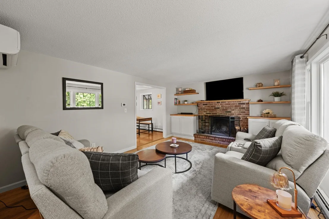 Photo of 59 Amherst