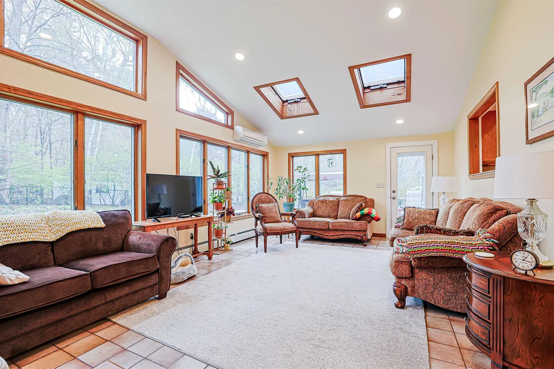 Photo of 16 Marlowe