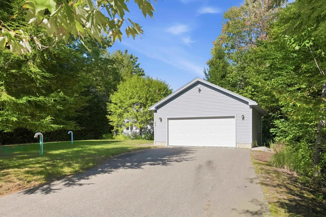 Photo of 212 Varney
