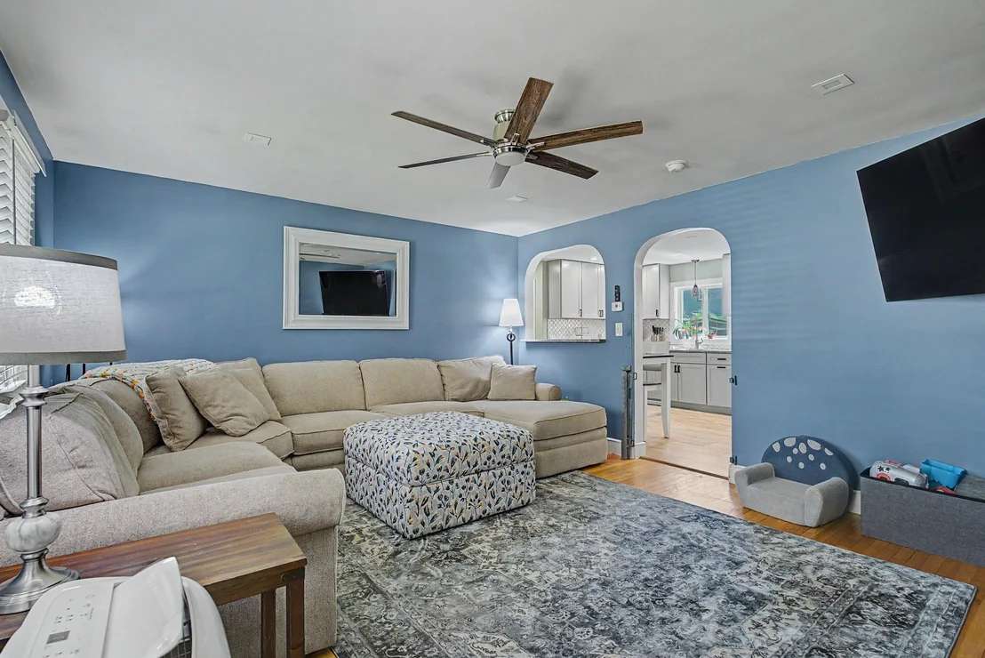 Photo of 30 Elmview