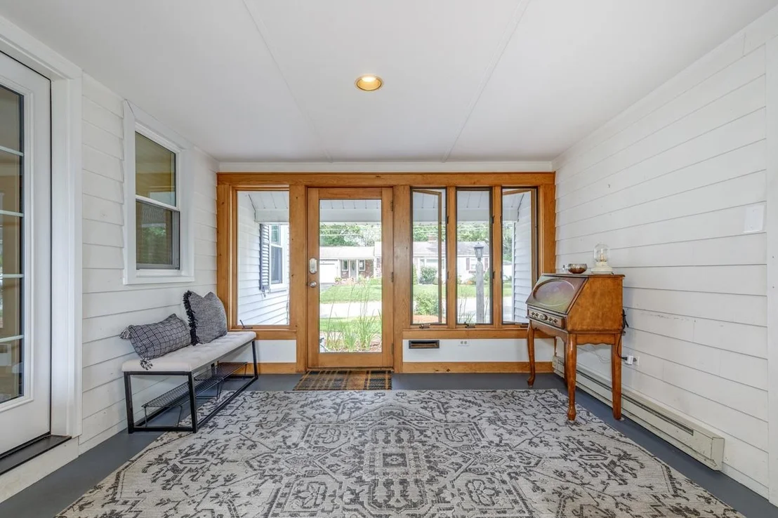 Photo of 234 W Haven