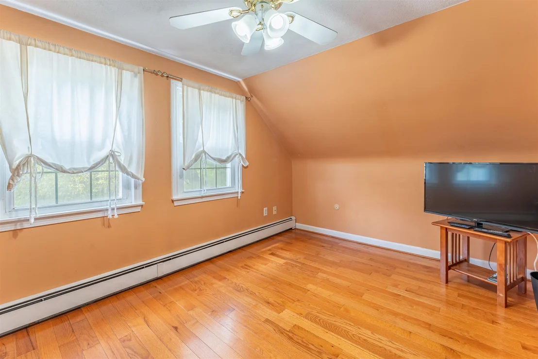 Photo of 34 Oakhill