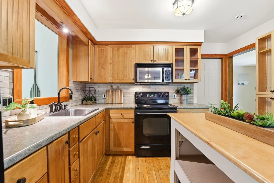 Photo of 110 Podunk
