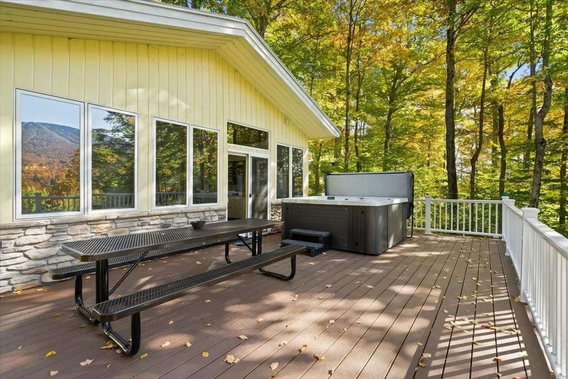 Photo of 34 Mountain View
