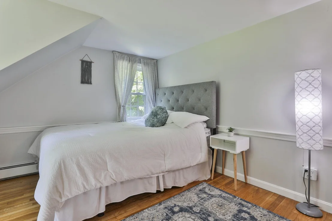 Photo of 24 Beaver Brook