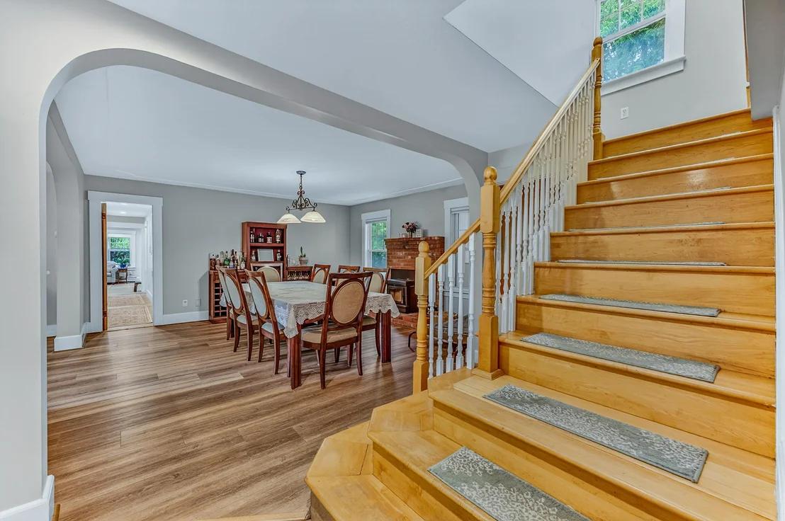 Photo of 3310 Main