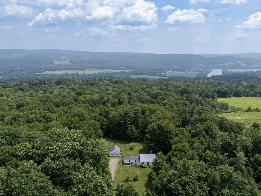Photo of 720 Pine Banks