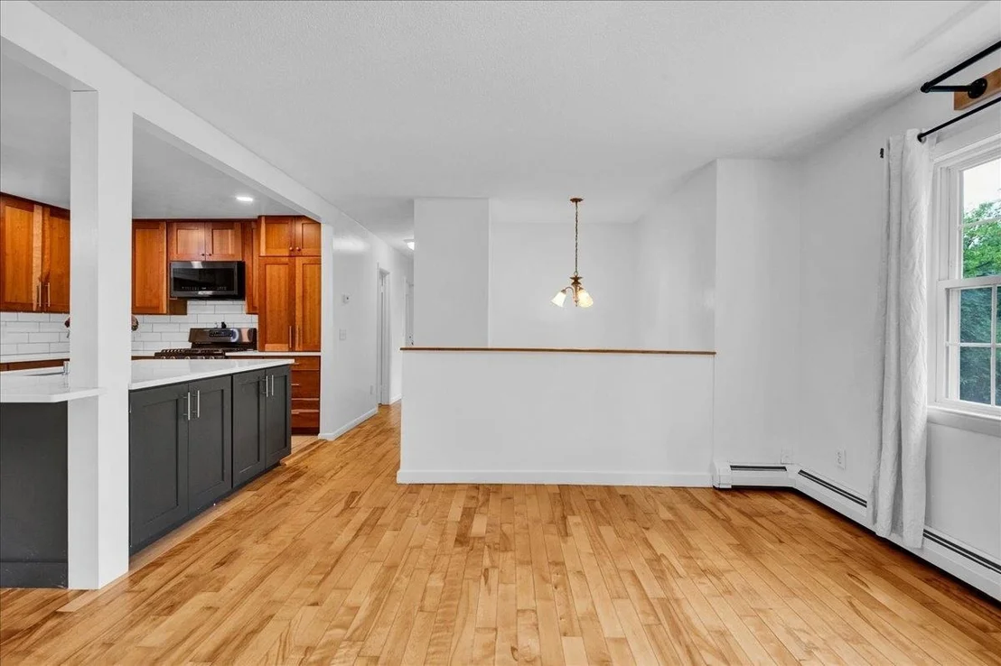 Photo of 9 Griswold