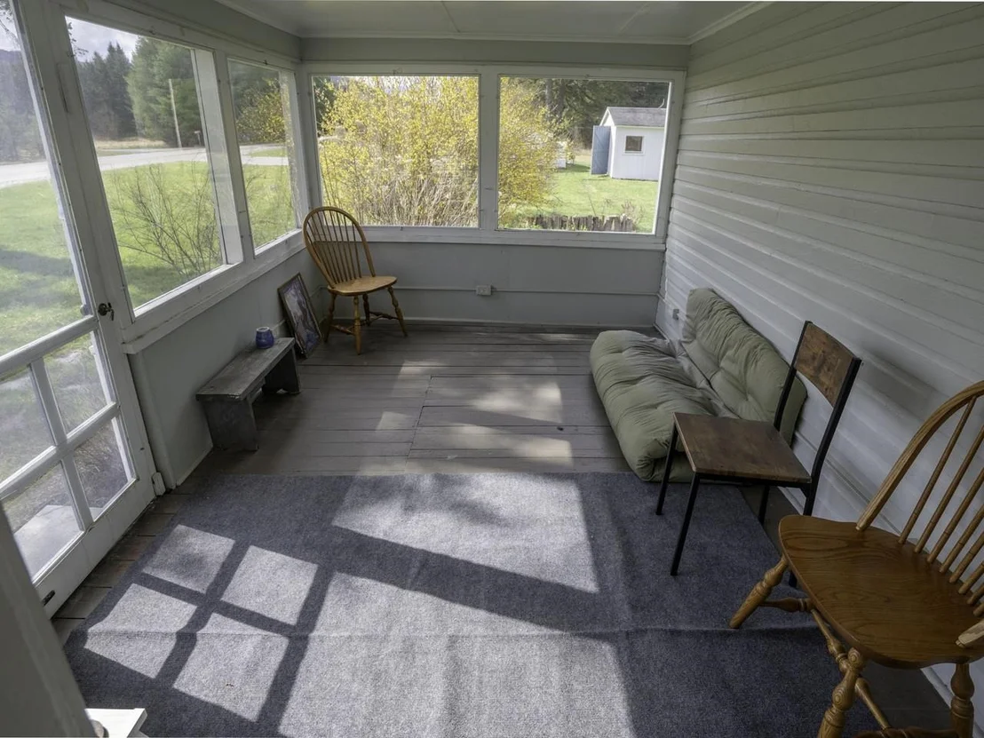 Photo of 4614 Brook