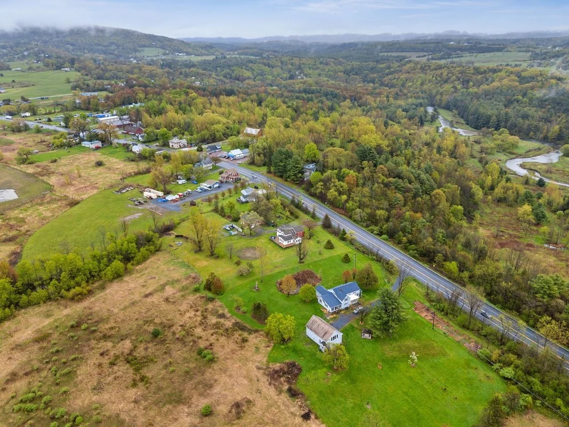 Photo of 6437 US Route 7