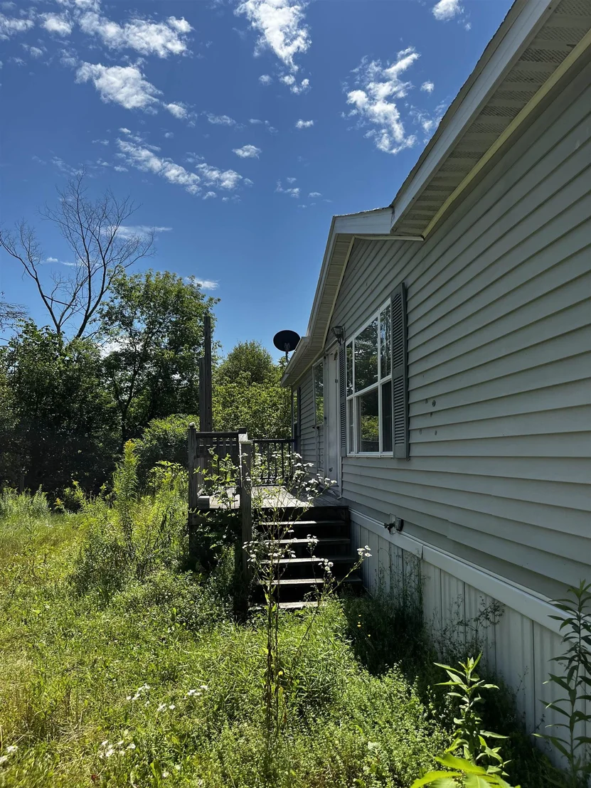 Photo of 135 West Main