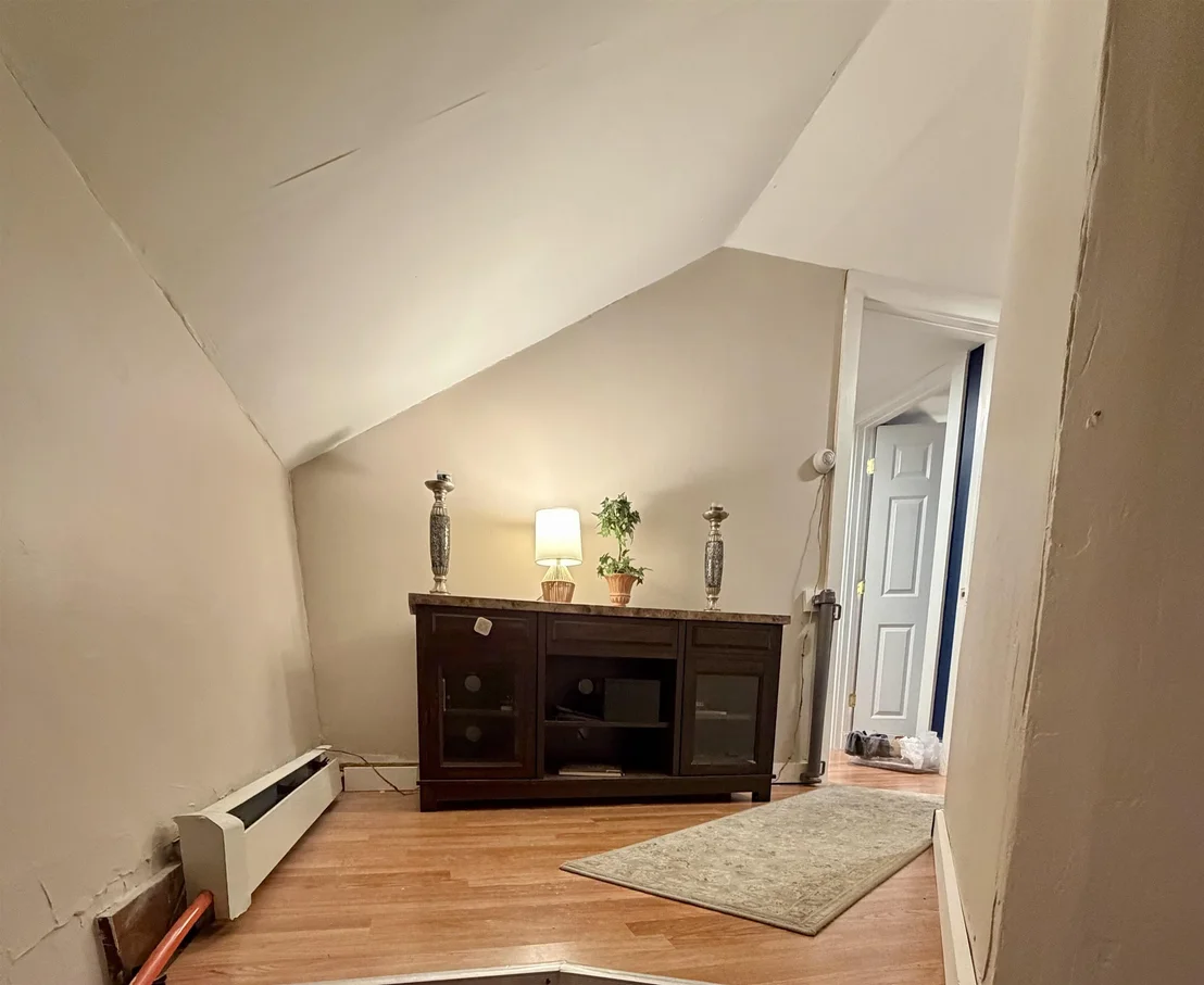 Photo of 113 Plain
