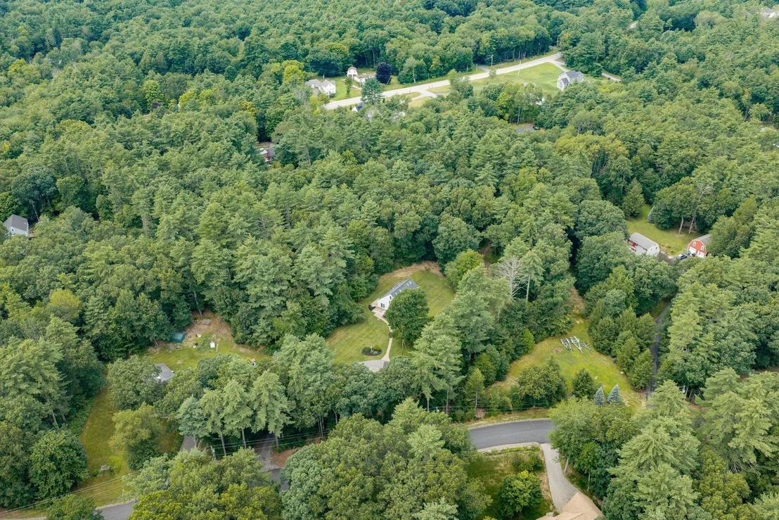 Photo of 8 Brookhaven