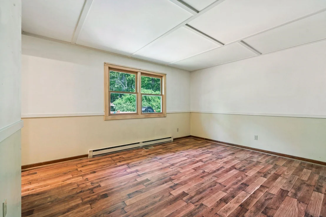 Photo of 72 Ledge