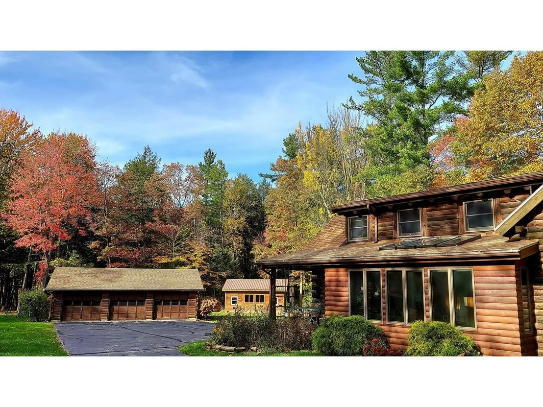 Photo of 709 West Milton