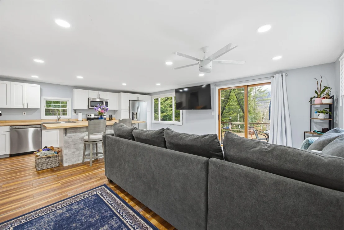 Photo of 144 Halls Brook