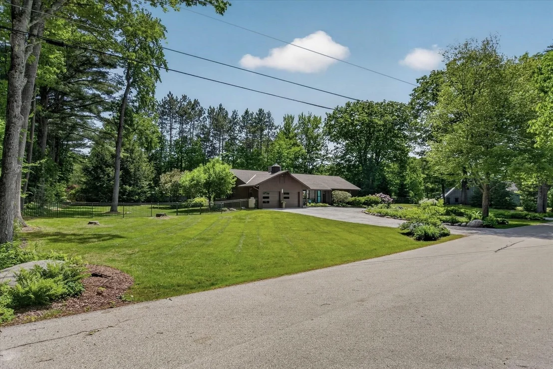 Photo of 431 Brookwood