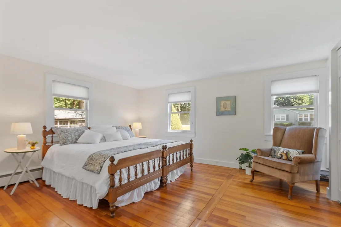 Photo of 15 Riverview