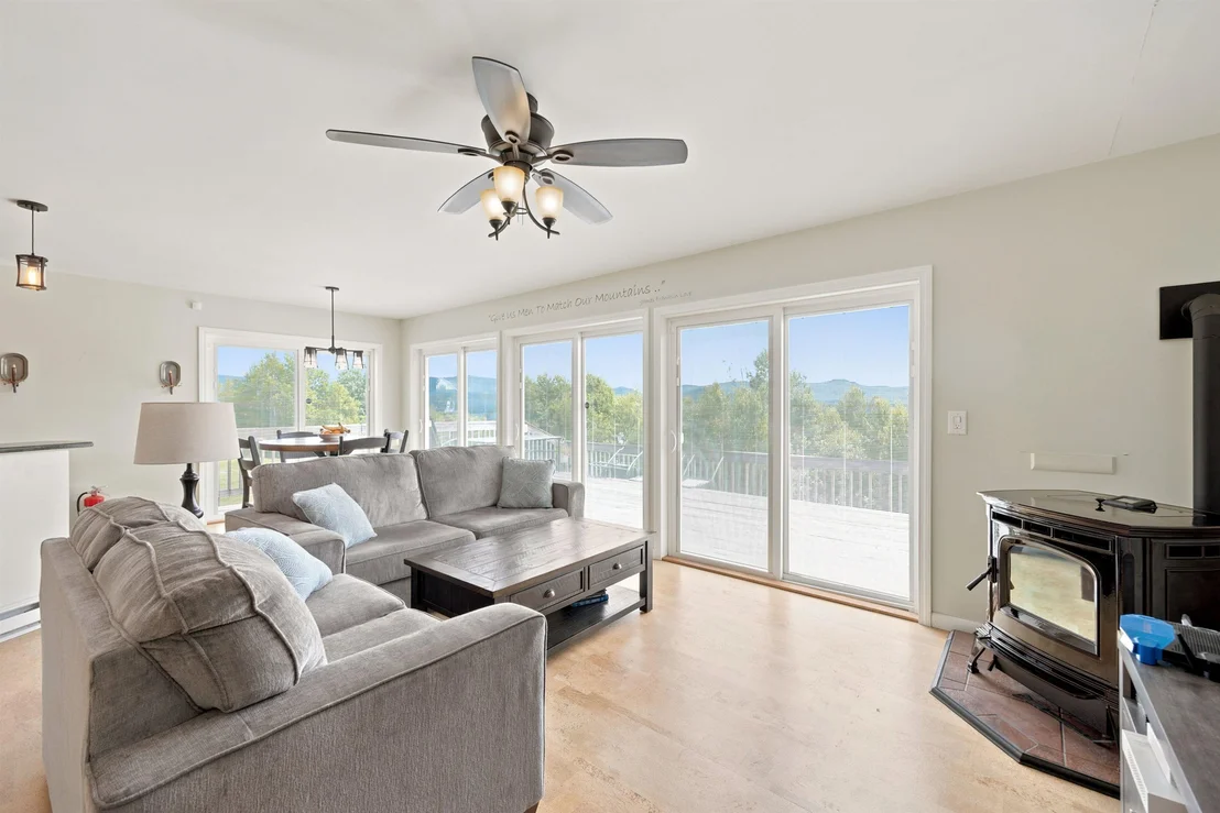Photo of 3 Grandview